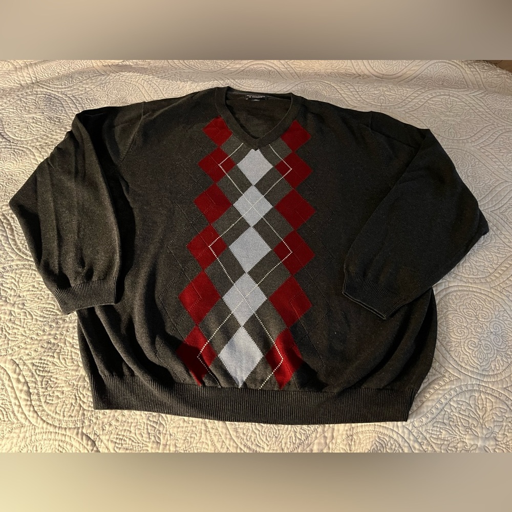 Roundtree & York Men’s Sweater